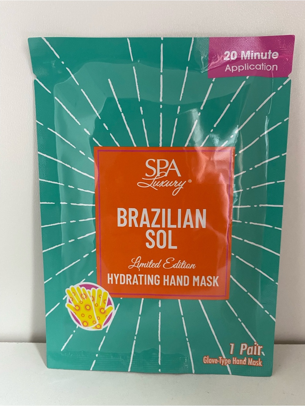 3/$10 Brazilian Sol Limited Edition Collagen Infused Hydrating Hand Mask